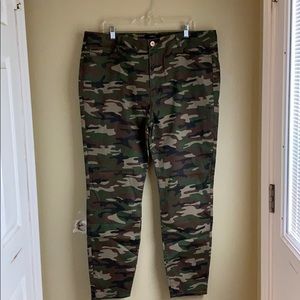 Forever 21 Camo Skinny Jeans